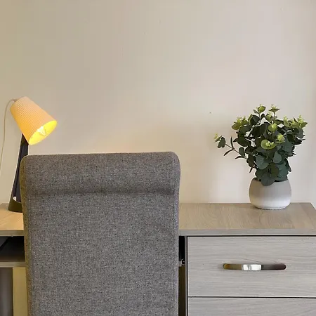 Lejlighed Two Bedroom Flat