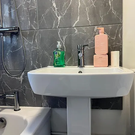Lejlighed Two Bedroom Flat Bristol